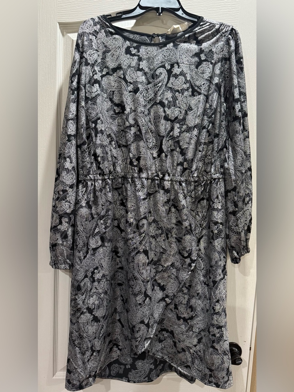 MICHAEL Michael Kors Black and White Paisley-Print Long Sleeve Dress